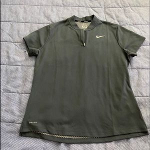Men’s Nike t-shirt